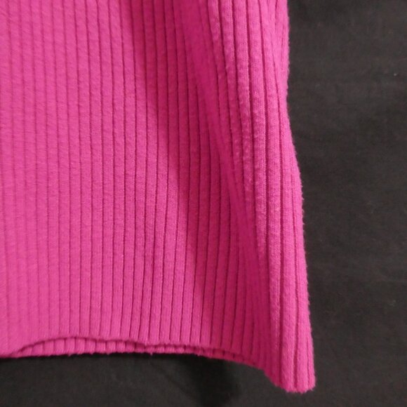 SUZY SHIER | medium | Vibrant Pink Ruched Sleeveless Top | Decorative Accent - Picture 8 of 13